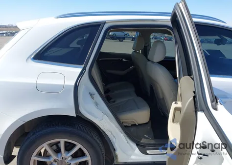 2010 Audi Q5 3.2 Premium from USA, damaged, VIN WA1LKAFP0AA018022